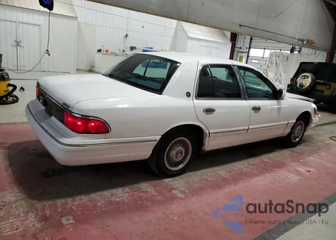 1996 Mercury Grand Marquis Gs z USA, uszkodzony, nr VIN 2MELM74W9TX666593